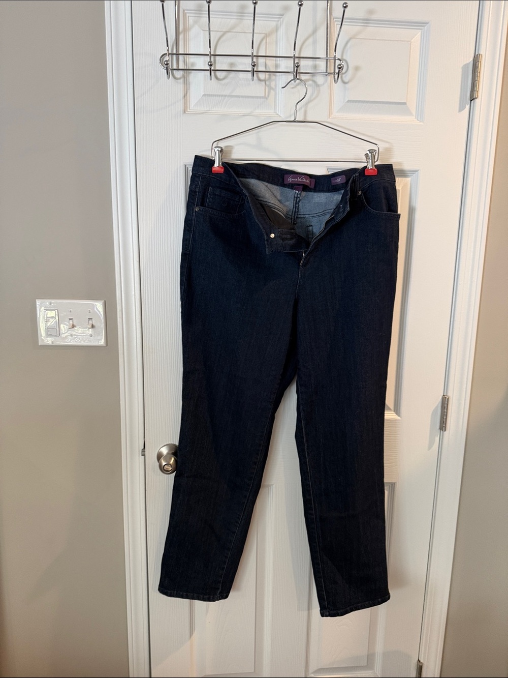 Gloria Vanderbilt Dark Blue Straight Leg Jeans